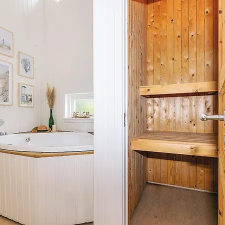 6 Person In Holiday home *